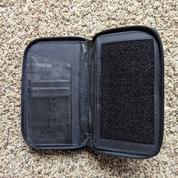 Wilsons Leather Wallet - Picture 5 of 8